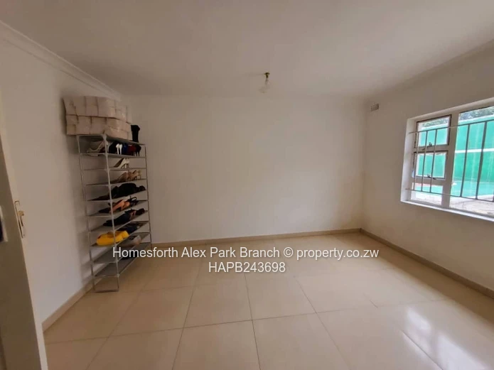 Crowhill Views House To Let