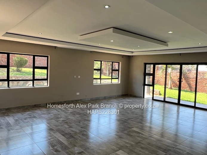 Luxurious Home For Sale In Brookview Estate