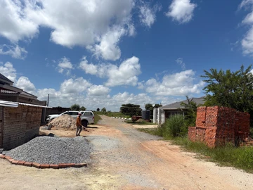 Stands & Residential Land