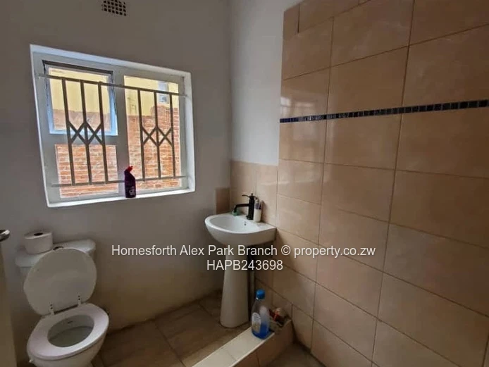 Crowhill Views House To Let