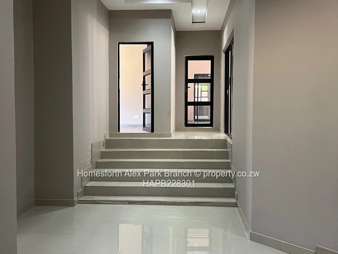 Luxurious Home For Sale In Brookview Estate