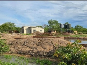 Commercial & Industrial Land