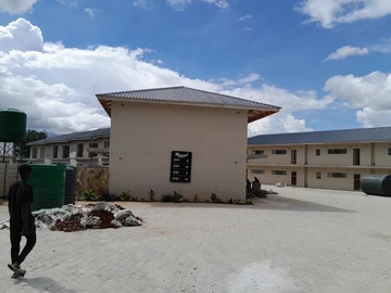 2 Bedroom Garden Flat