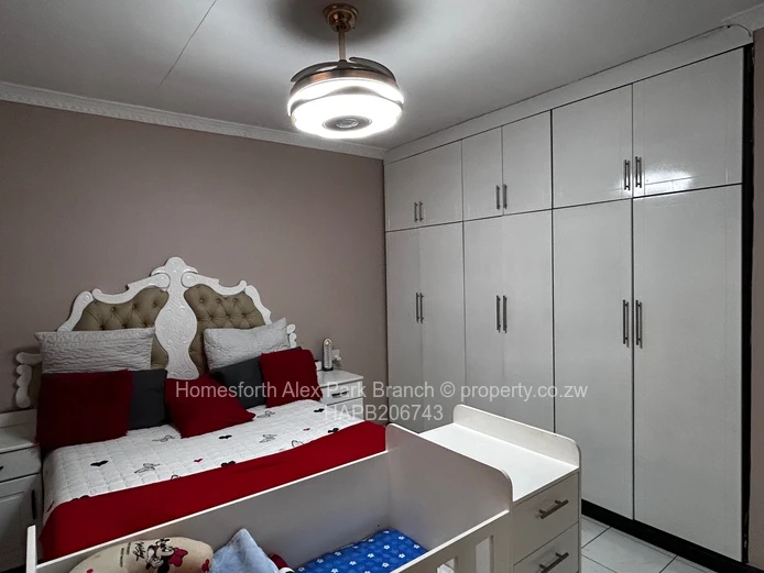 Neat Aspindale Park House for Sale