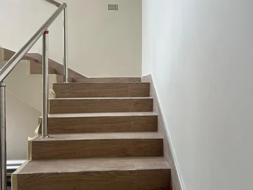 4 Bedroom Garden Flat